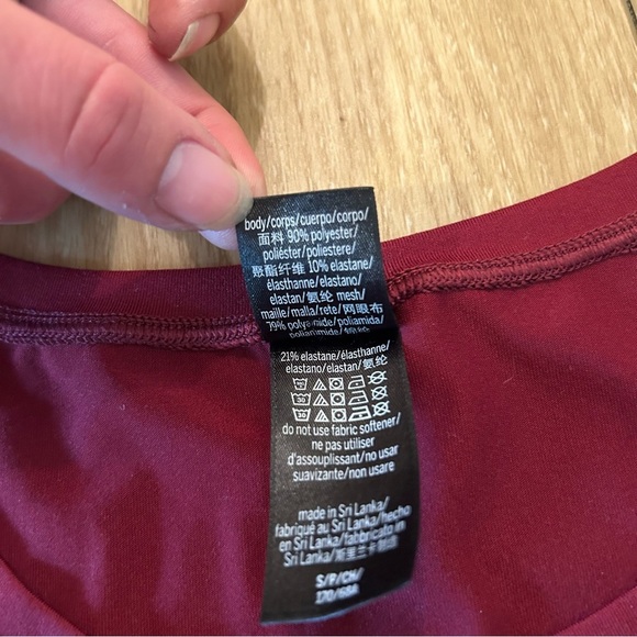 Victoria's Secret Sport Sleeveless Tank Top | Burgundy Red | Small Y2K Vintage - Picture 8 of 8